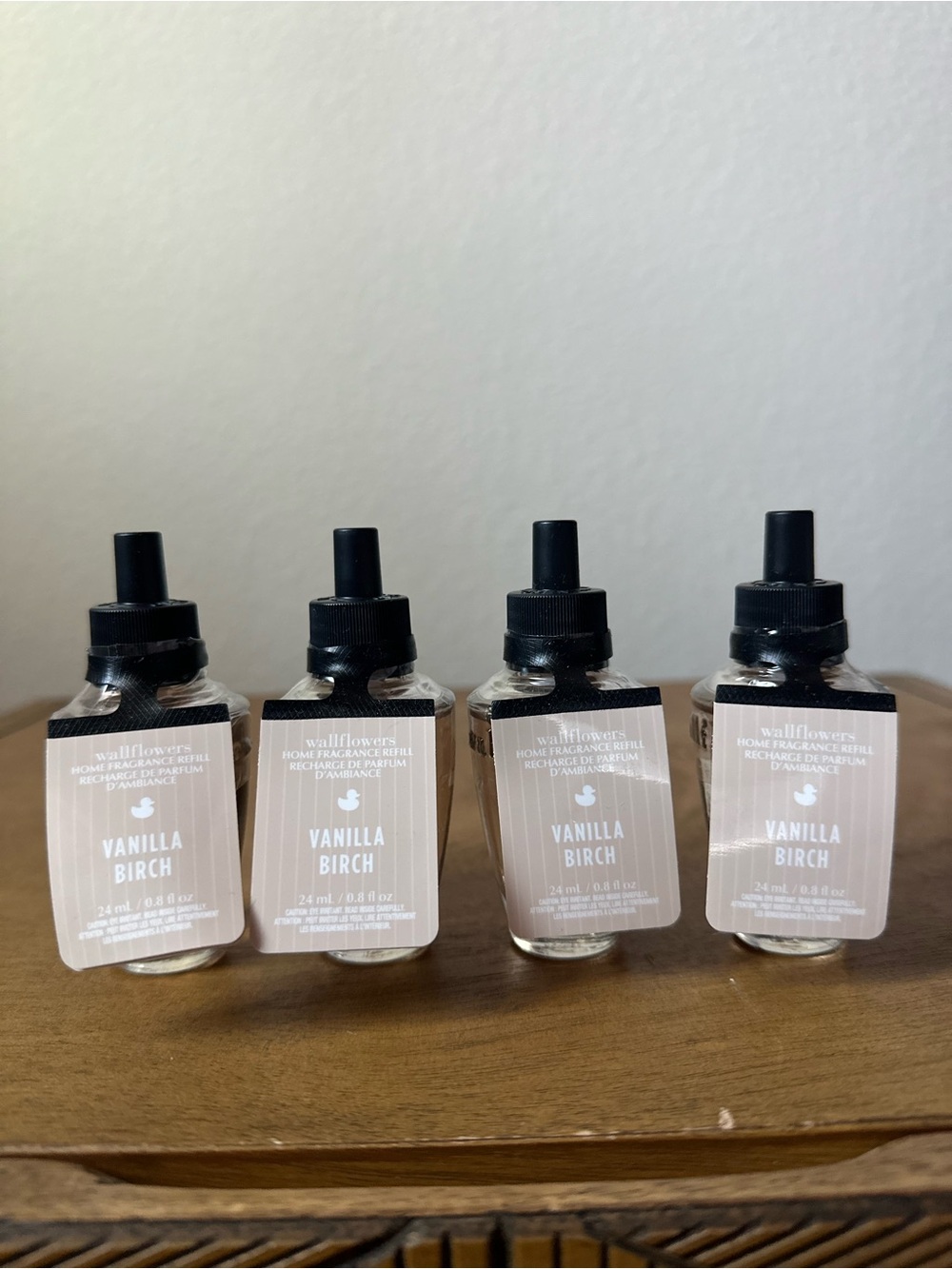 X4 bath and body works VANILLA BIRCH wallflower scent Refills NEW